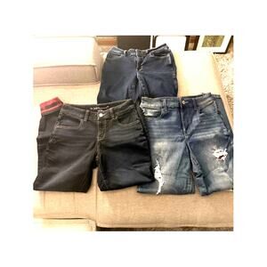 Lot of Maurices Jeans - Skinny Jeans Size Small Short